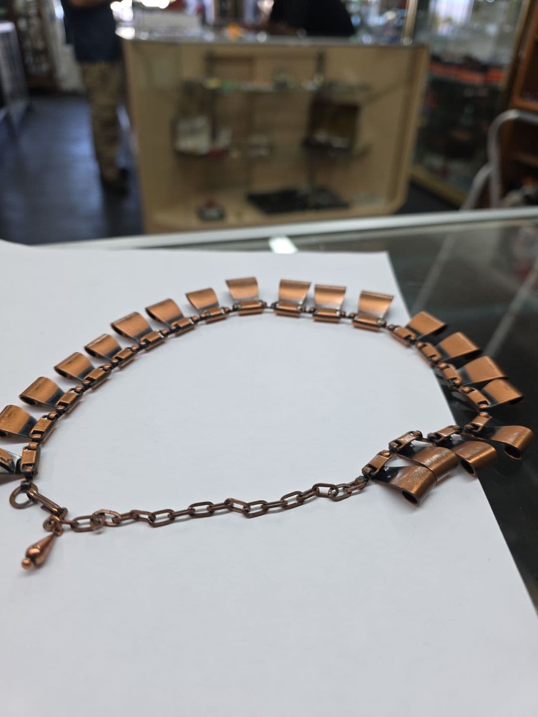 Gallery photos for Showcasing Vintage Jewelry Treasures: Image #26