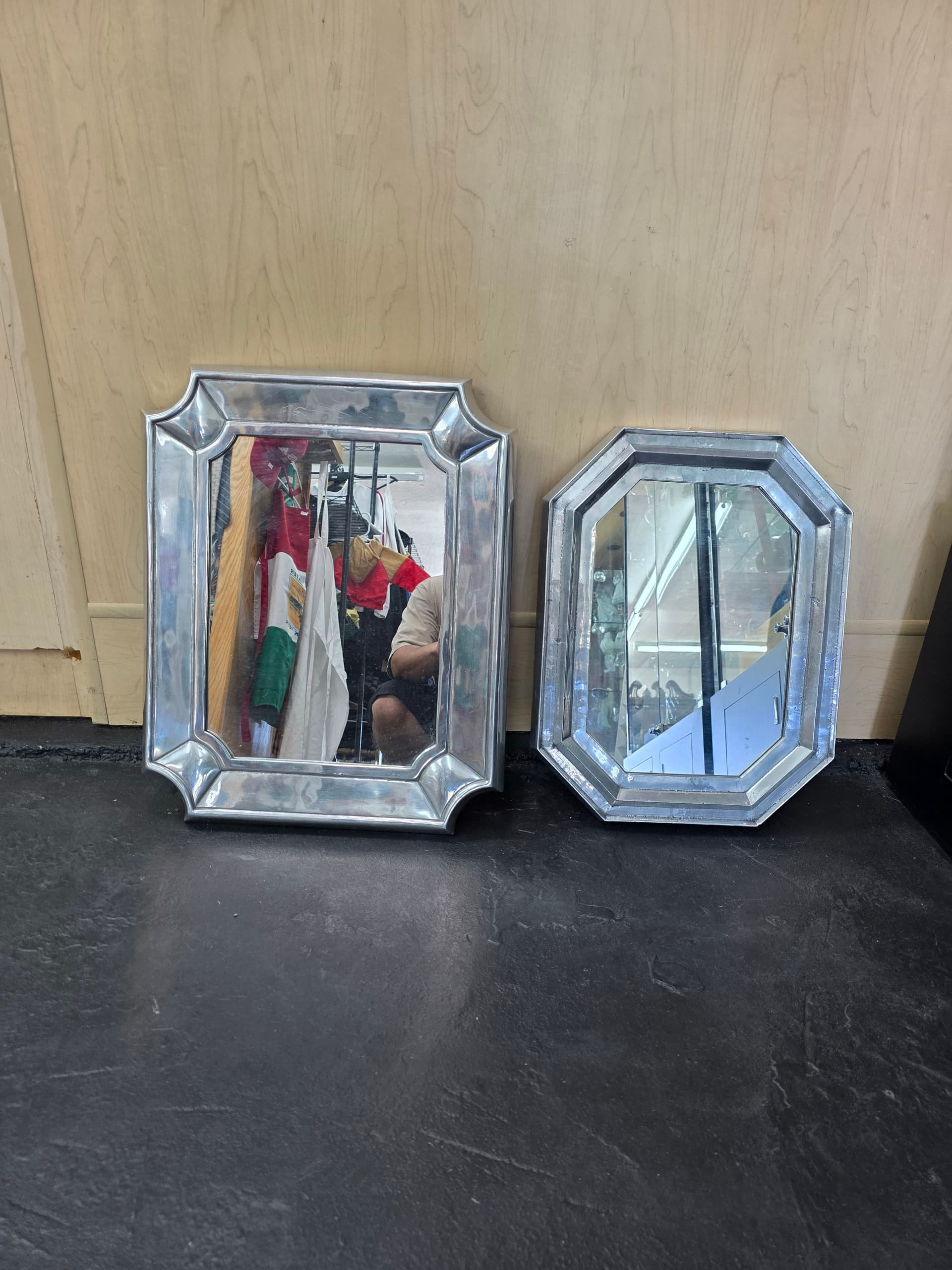 Gallery photos for Vintage Home Décor Treasures at Diaz Antiques & More in Morgan Hill: Image #12