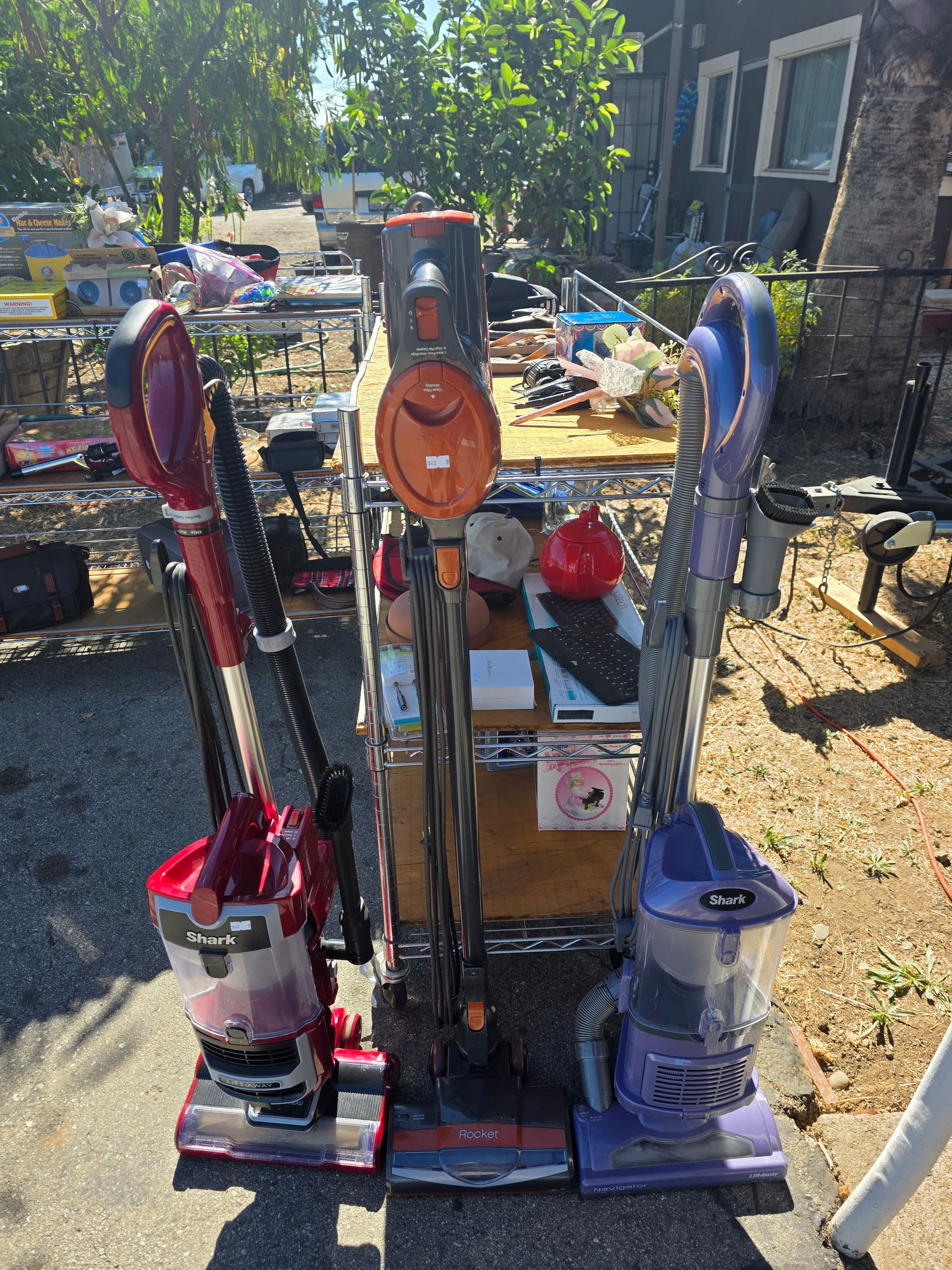 Explore Unique Finds and Household Solutions in Calle Moniz image