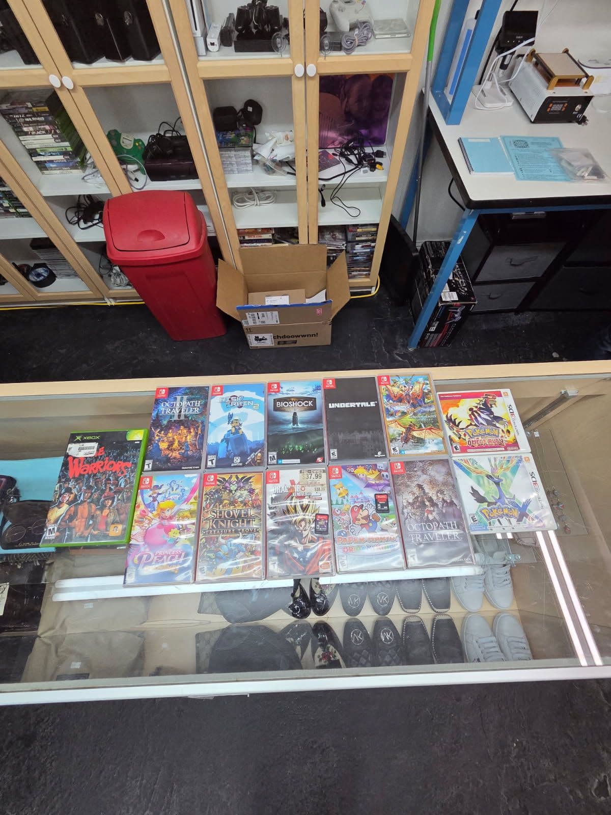 Gallery photos for Discover Classic Gaming Treasures at Diaz Antiques and More: Image #1