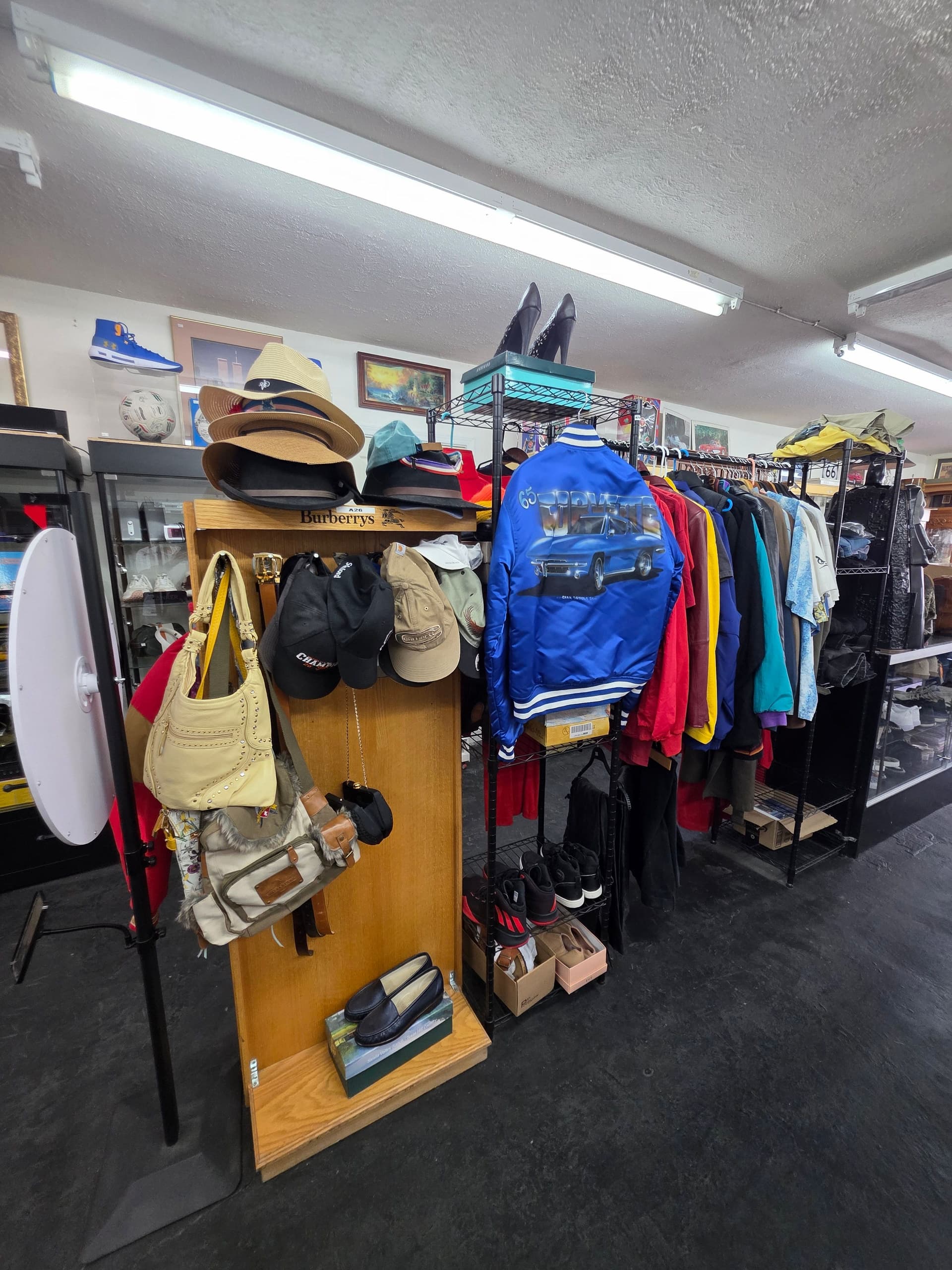 Gallery photos for Vintage Fashion Finds at Diaz Antiques & More in Morgan Hill: Image #7