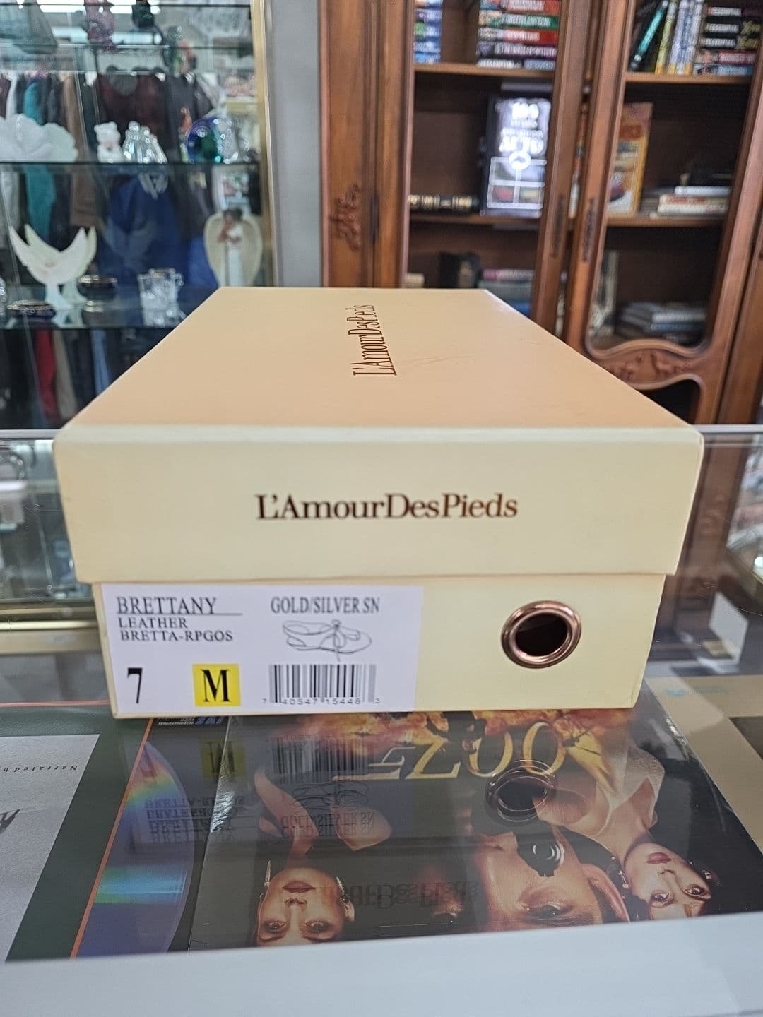 Gallery photos for Vintage Fashion Finds at Diaz Antiques & More in Morgan Hill: Image #11